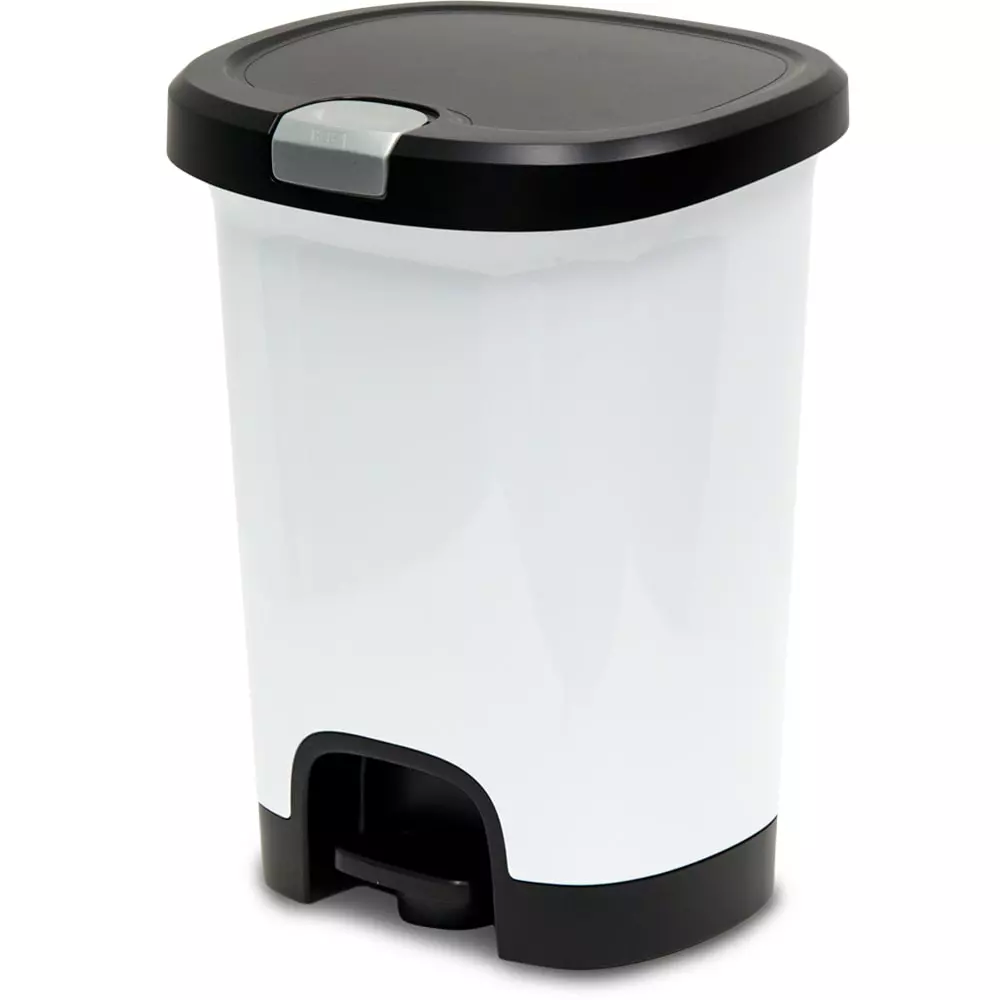 Hefty Trash Cans 7-Gallon White Plastic Touchless Trash Can with Lid 3 Hefty Trash Cans 7-Gallon White Plastic Touchless Trash Can with Lid