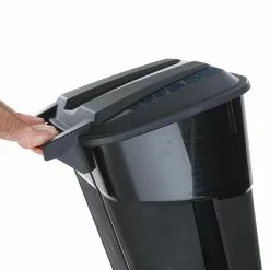 Blue Hawk Trash Cans 32-Gallon Black Plastic Wheeled Trash Can with Lid -Cleaning Supplies Shop 14934817