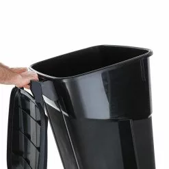 Blue Hawk Trash Cans 32-Gallon Black Plastic Wheeled Trash Can with Lid -Cleaning Supplies Shop 14934818
