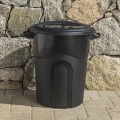 Blue Hawk Trash Cans 20-Gallon Black Plastic Trash Can with Lid 15 Blue Hawk Trash Cans 20-Gallon Black Plastic Trash Can with Lid -Cleaning Supplies Shop 16165551