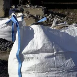 Halsted Trash Bags Heavy Duty Builder's Bag 200-Gallon White Outdoor Polypropylene Construction Trash Bag -Cleaning Supplies Shop 41979753