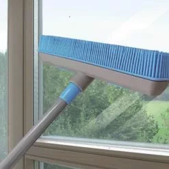 MOXIE Brooms 13-in Plastic 2-in-1 Squeegee Push Broom -Cleaning Supplies Shop 42542107